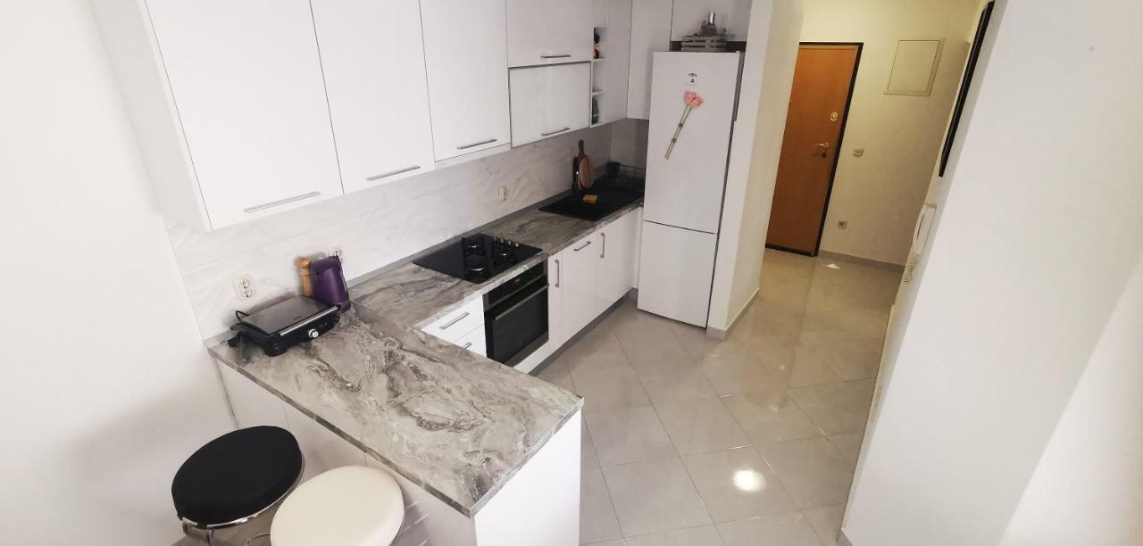 Apartment Dalmatia Makarska Exterior photo